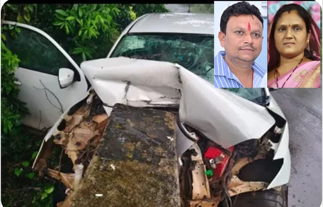 सड़क हादसे में राजिम के व्यवसायी और उसकी पत्नी की मौत, तेज रफ्तार कार डिवाइडर से टकराया