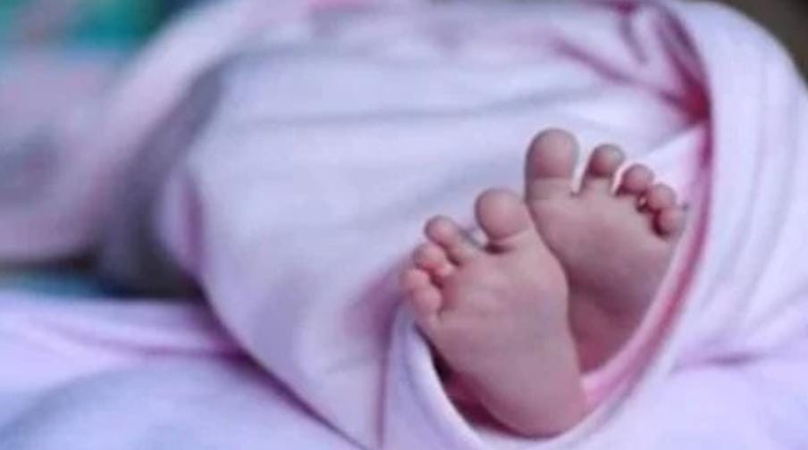 हॉस्पिटल में मानवता शर्मसार: टॉयलेट में मिला नवजात शिशु का शव, जांच में जुटी पुलिस